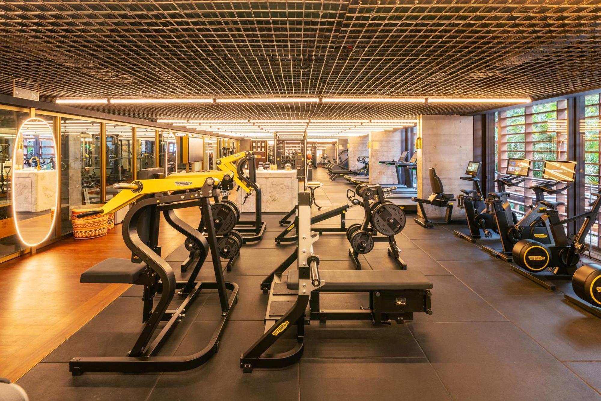 Rosewood Sao Paulo Hotel Bagian luar foto Anytime Fitness in Singapore