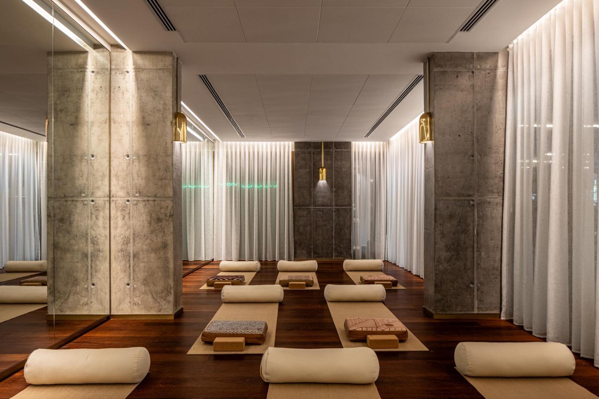 Rosewood Sao Paulo Hotel Bagian luar foto The interior of the spa