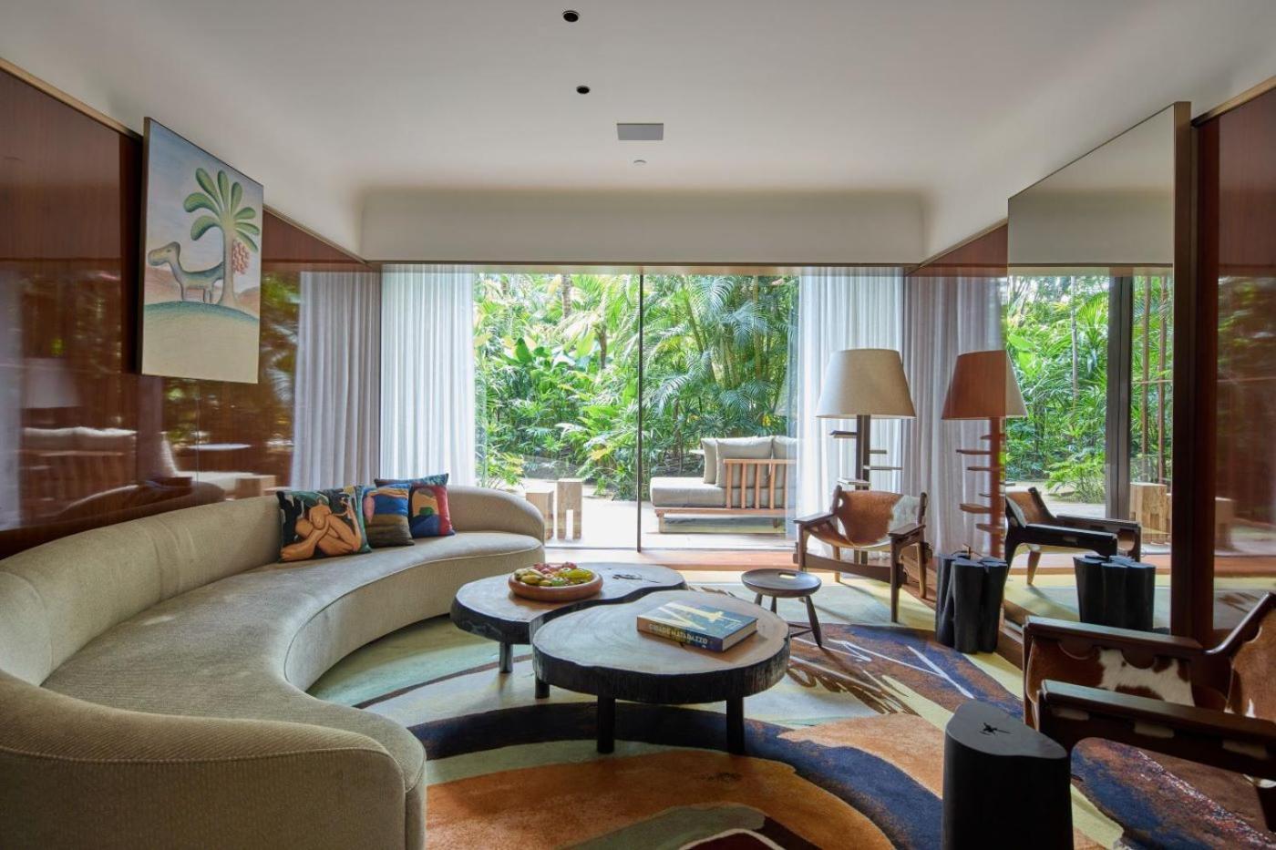 Rosewood Sao Paulo Hotel Bagian luar foto The living room of a villa at The Oberoi, Mumbai